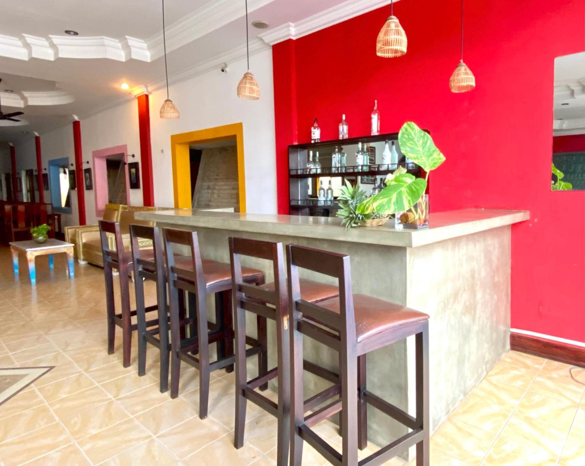 Vplus Hotel Siem Reap Exterior foto