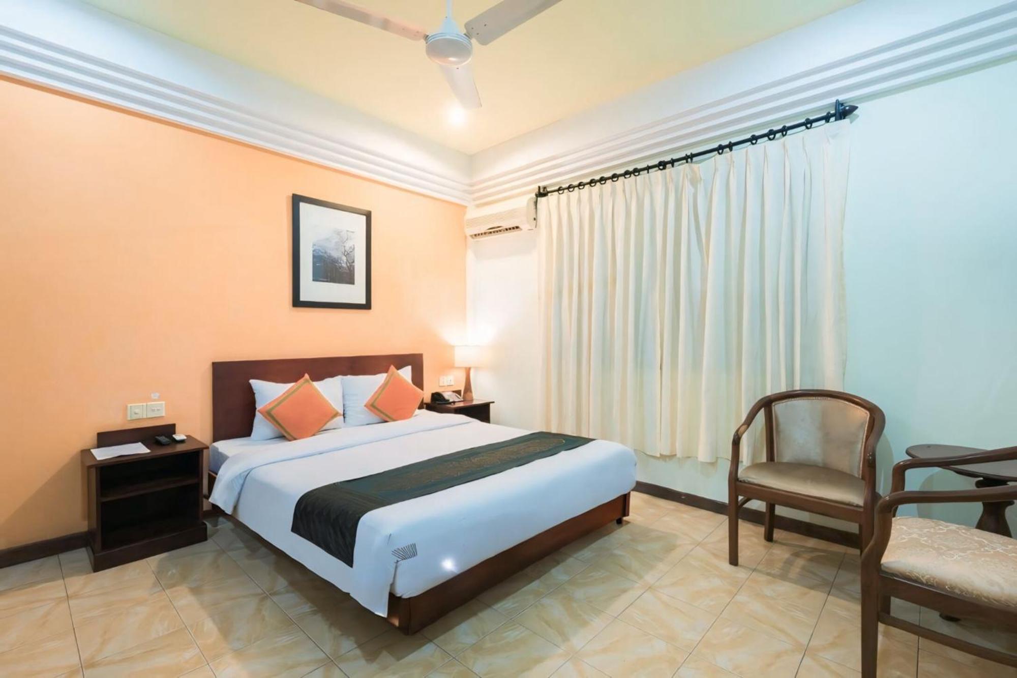 Vplus Hotel Siem Reap Exterior foto