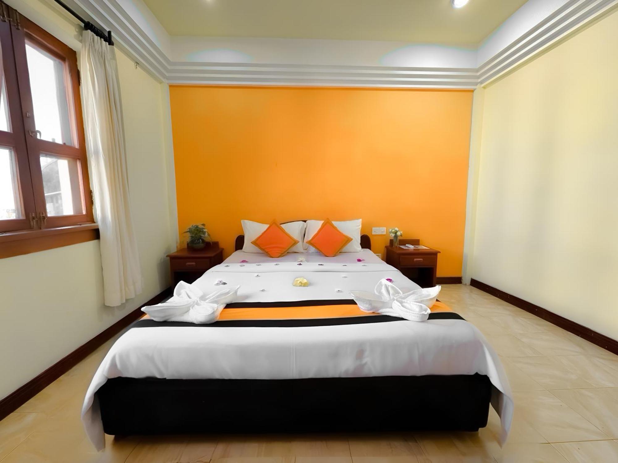 Vplus Hotel Siem Reap Exterior foto